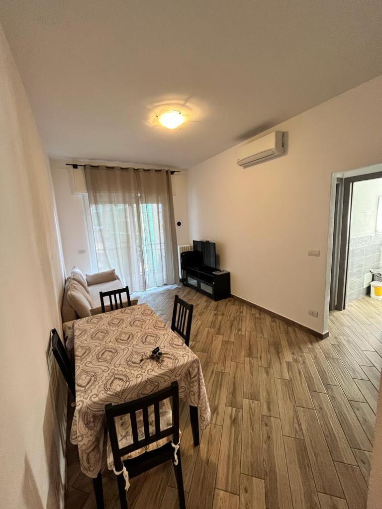הוילה ראפאלו Casa Di Sara מראה חיצוני תמונה